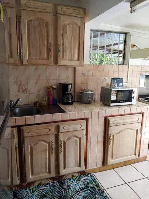 Maison Type F3 Chez Jean Michel Avec Parking Chez Jean Michel Διαμέρισμα Sainte-Rose Εξωτερικό φωτογραφία